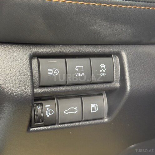 Toyota Avalon-16