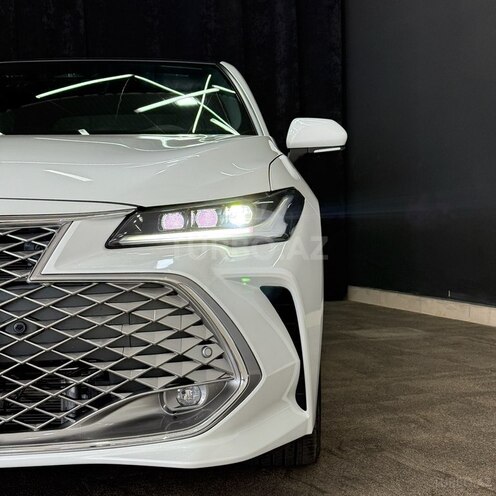 Toyota Avalon-5