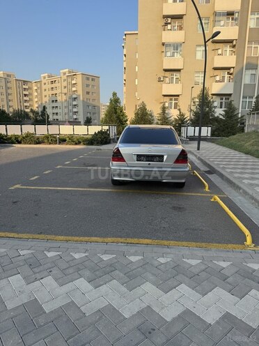 Mercedes C 180 1999, 390,000 km - 1.8 л - Bakı