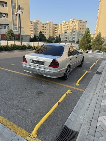 Mercedes C 180 1999, 390,000 km - 1.8 л - Bakı