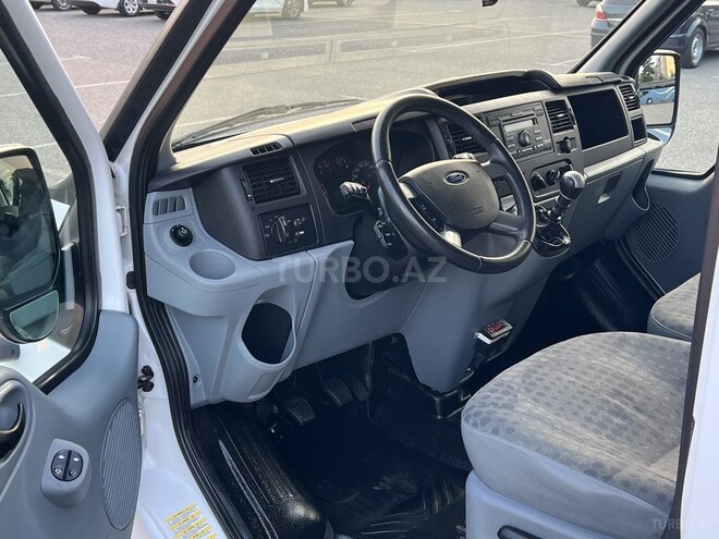 Ford Transit 2011, 147,000 km - 2.4 l - Bakı