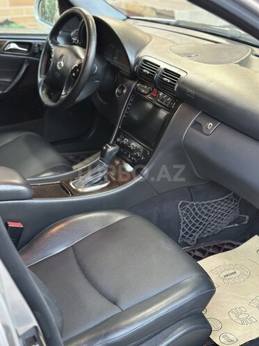 Mercedes C 240 2001, 257,000 km - 2.6 l - Bakı