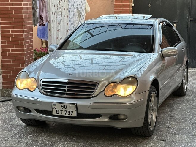 Mercedes C 240 2001, 257,000 km - 2.6 l - Bakı