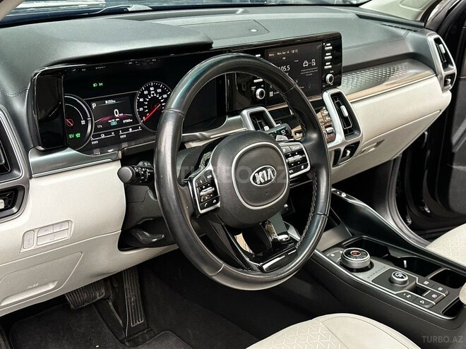 Kia Sorento-13