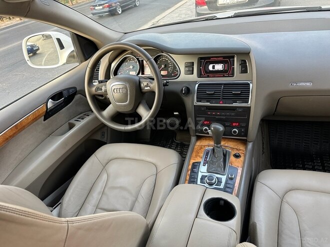 Audi Q7 2007, 203,000 km - 4.2 l - Bakı