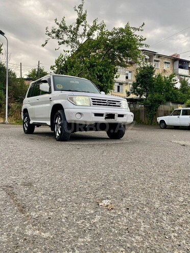Mitsubishi Pajero io 1999, 260,000 km - 1.8 l - Şəki