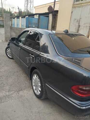 Mercedes E 220 d 1999, 326,235 km - 2.2 l - Biləsuvar