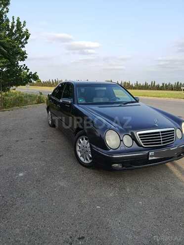 Mercedes E 220 d 1999, 326,235 km - 2.2 l - Biləsuvar
