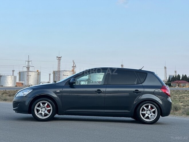 Kia  2009, 214,000 km - 1.4 l - Sumqayıt