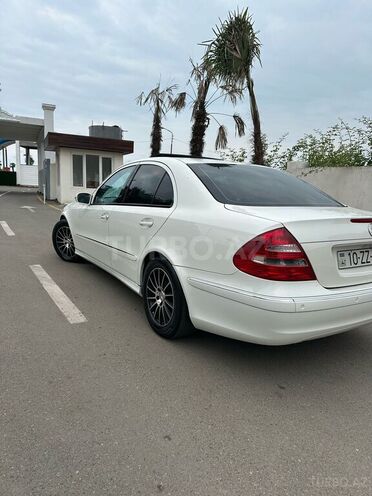 Mercedes E 320 2002, 221,700 km - 3.2 л - Astara