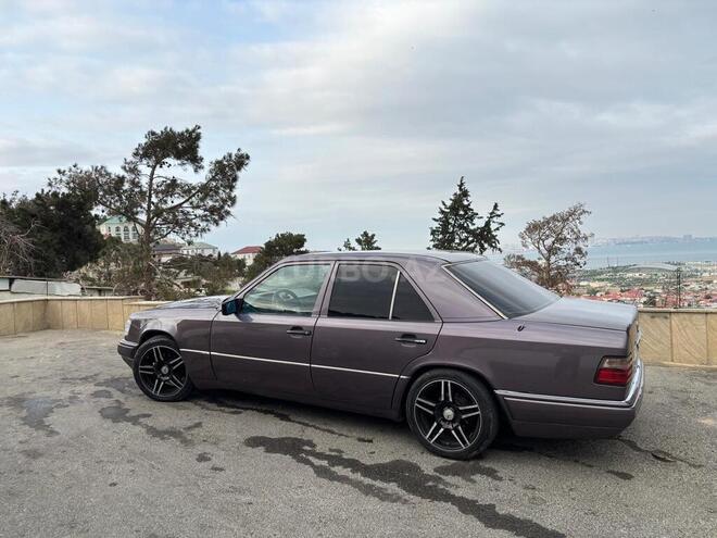 Mercedes E 220 1994, 650,000 km - 2.2 л - Bakı