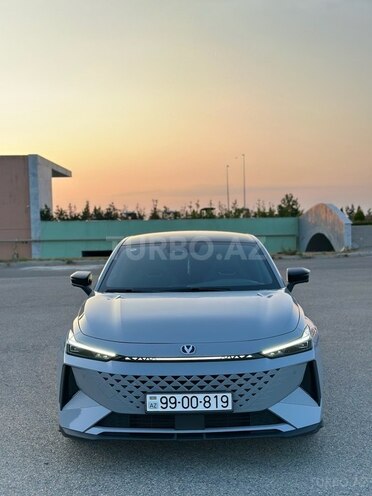 Changan  2024, 42,000 km - 1.5 l - Bakı