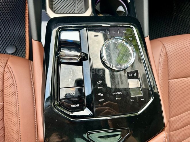 BMW i5 2024, 4,800 km - 0.0 l - Bakı