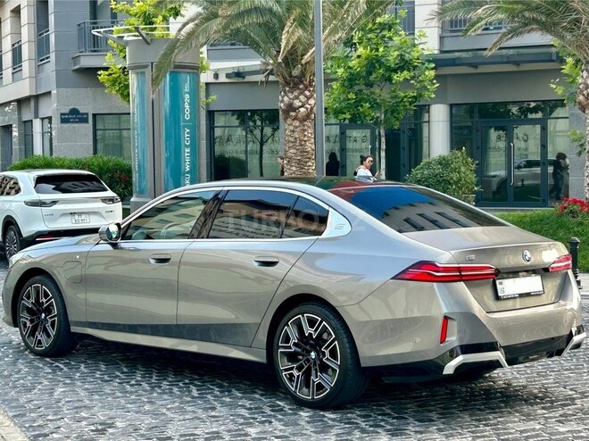 BMW i5 2024, 4,800 km - 0.0 l - Bakı