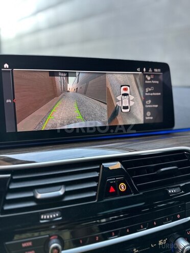 BMW 530-16