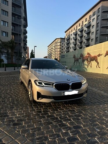 BMW 530-2