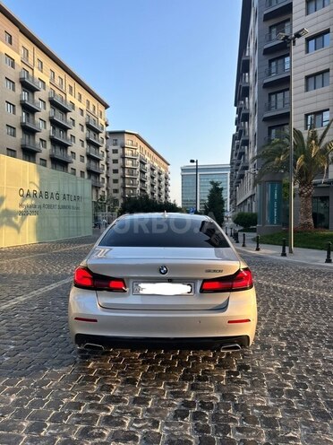 BMW 530-8