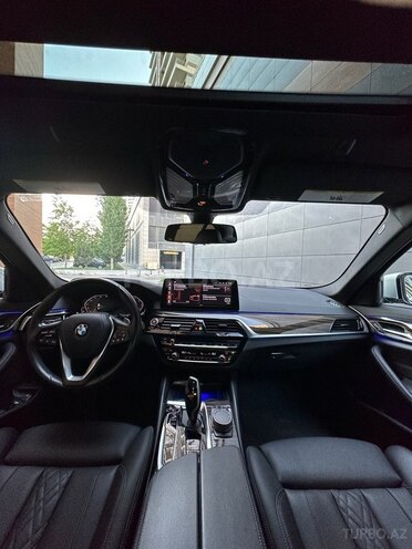 BMW 530-11
