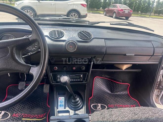 LADA (VAZ) 2106 2002, 46,000 km - 1.6 л - Salyan