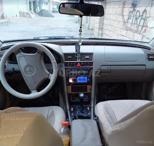 Mercedes C 250 d 1997, 518,000 km - 2.5 l - Bakı