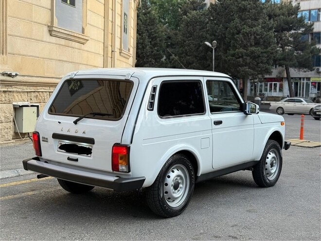 LADA (VAZ) Niva 2024, 9,376 km - 1.7 л - Bakı