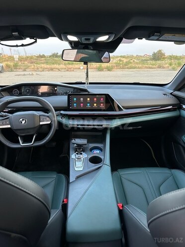 Changan  2024, 42,000 km - 1.5 l - Bakı