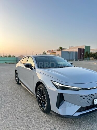 Changan  2024, 42,000 km - 1.5 l - Bakı
