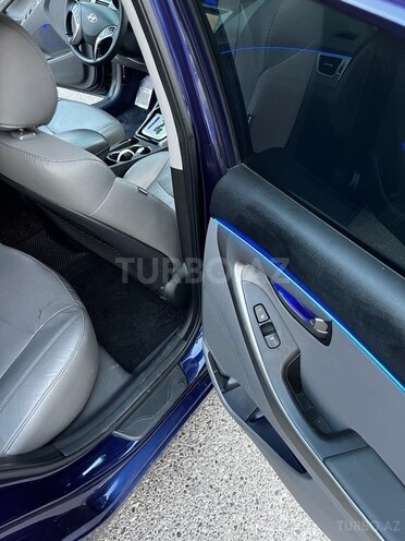 Hyundai Elantra 2011, 203,743 km - 1.8 л - Bakı