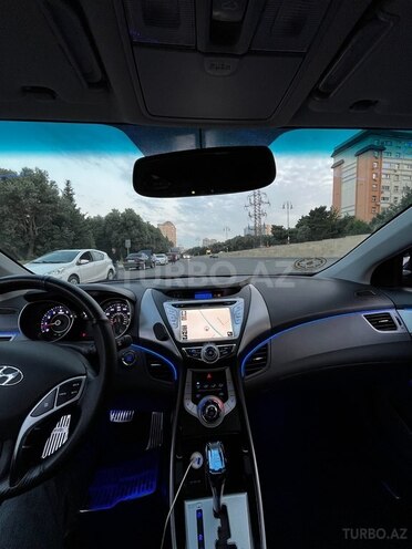 Hyundai Elantra 2011, 203,743 km - 1.8 л - Bakı