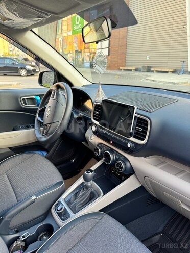 Hyundai Venue 2023, 10,900 km - 1.6 л - Bakı