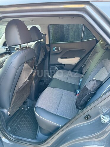 Hyundai Venue 2023, 10,900 km - 1.6 л - Bakı