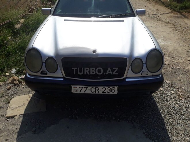 Mercedes E 200 1995, 500,000 km - 2.0 l - Bakı