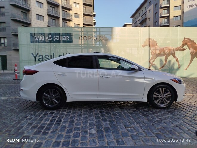 Hyundai Elantra 2018, 154,000 km - 2.0 l - Bakı