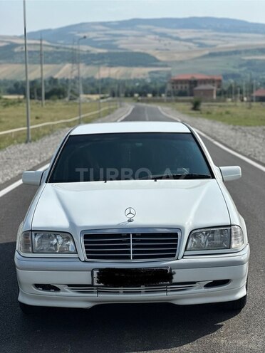 Mercedes C 220 d 1998, 254,132 km - 2.2 l - İsmayıllı