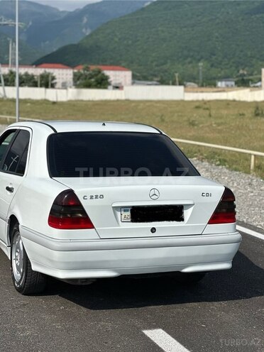 Mercedes C 220 d 1998, 254,132 km - 2.2 l - İsmayıllı