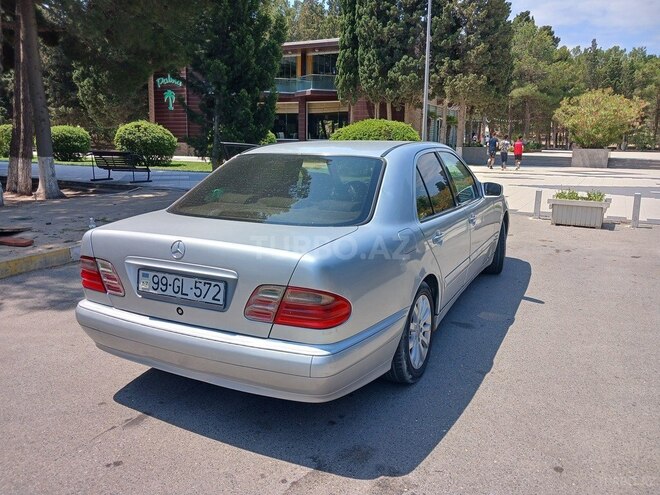Mercedes E 200 d 2001, 430,000 km - 2.2 л - Sumqayıt