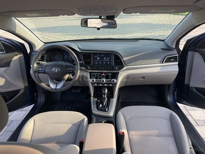 Hyundai Elantra 2019, 127,943 km - 2.0 l - Bakı