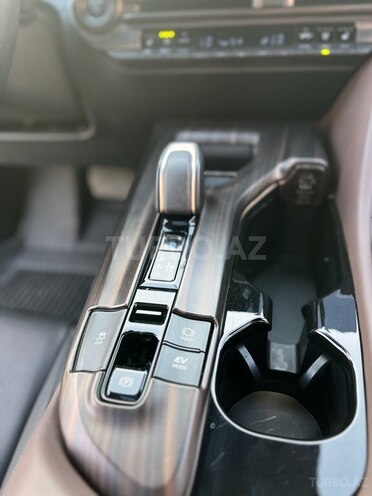 Toyota Crown 2023, 16,000 km - 2.5 l - Bakı