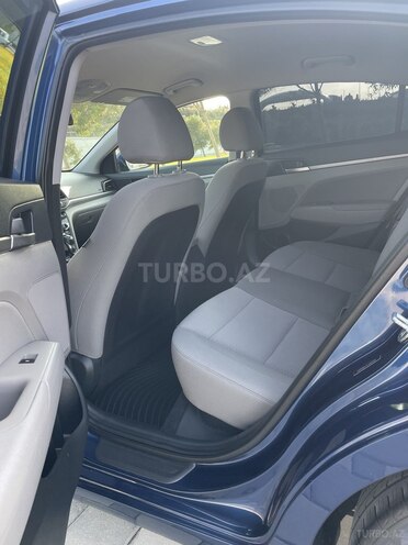 Hyundai Elantra 2019, 127,943 km - 2.0 l - Bakı
