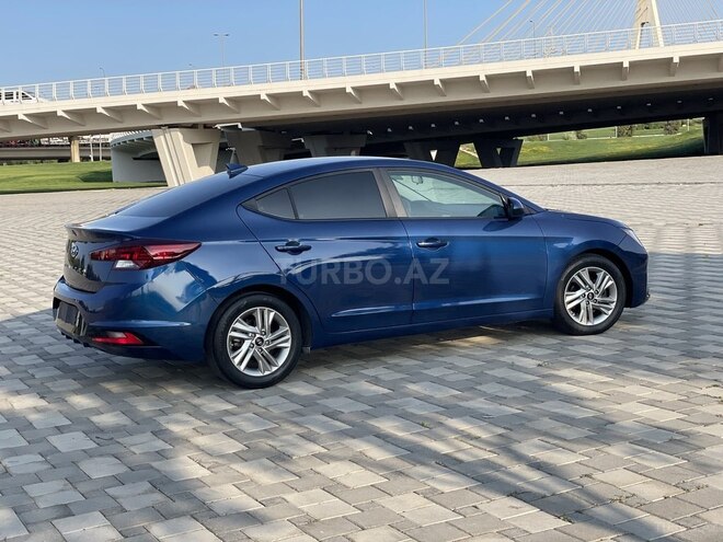 Hyundai Elantra 2019, 127,943 km - 2.0 l - Bakı