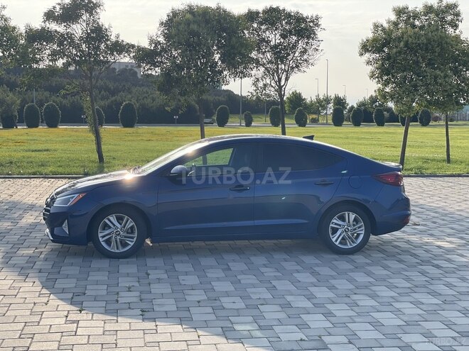 Hyundai Elantra 2019, 127,943 km - 2.0 l - Bakı