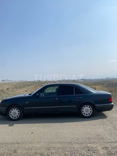 Mercedes E 200 1997, 360,000 km - 2.0 l - Gəncə