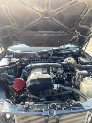 Mercedes E 200 1997, 360,000 km - 2.0 l - Gəncə