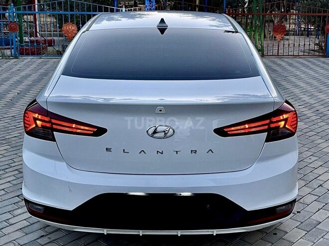 Hyundai Elantra 2019, 119,000 km - 2.0 л - Bakı