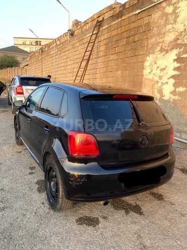 Volkswagen Polo 2011, 330,000 km - 1.4 l - Bakı