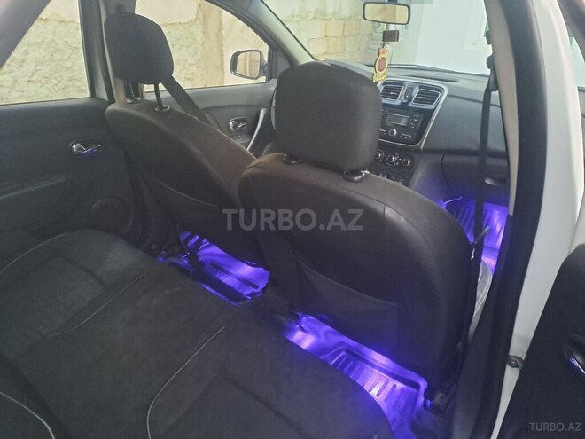 Renault Logan 2014, 286,000 km - 1.6 l - Bakı