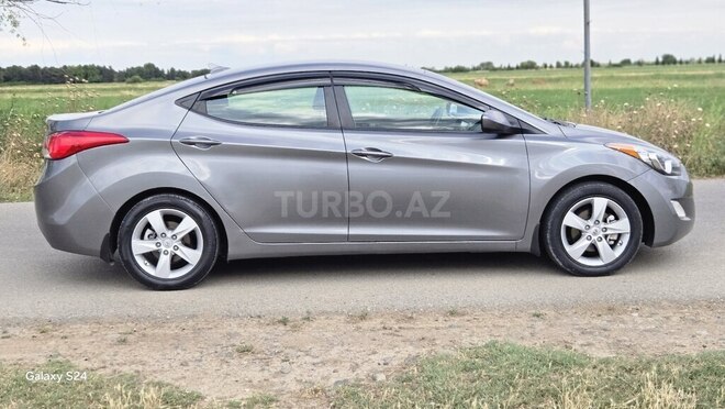 Hyundai Elantra 2013, 159,100 km - 1.8 л - Ağdam