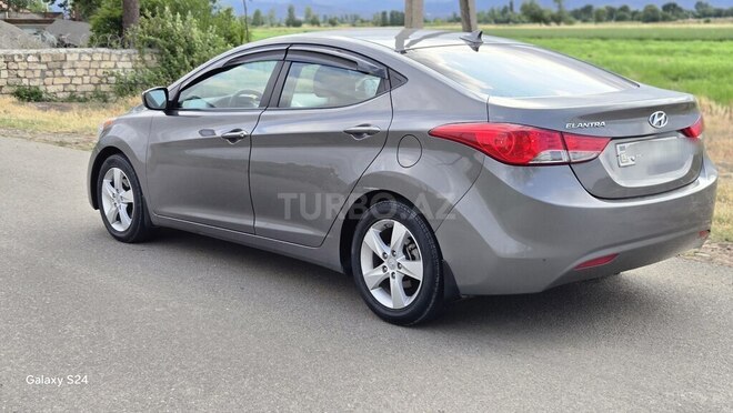 Hyundai Elantra 2013, 159,100 km - 1.8 л - Ağdam