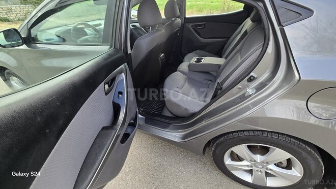 Hyundai Elantra 2013, 159,100 km - 1.8 л - Ağdam