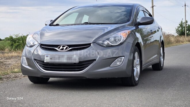 Hyundai Elantra 2013, 159,100 km - 1.8 л - Ağdam